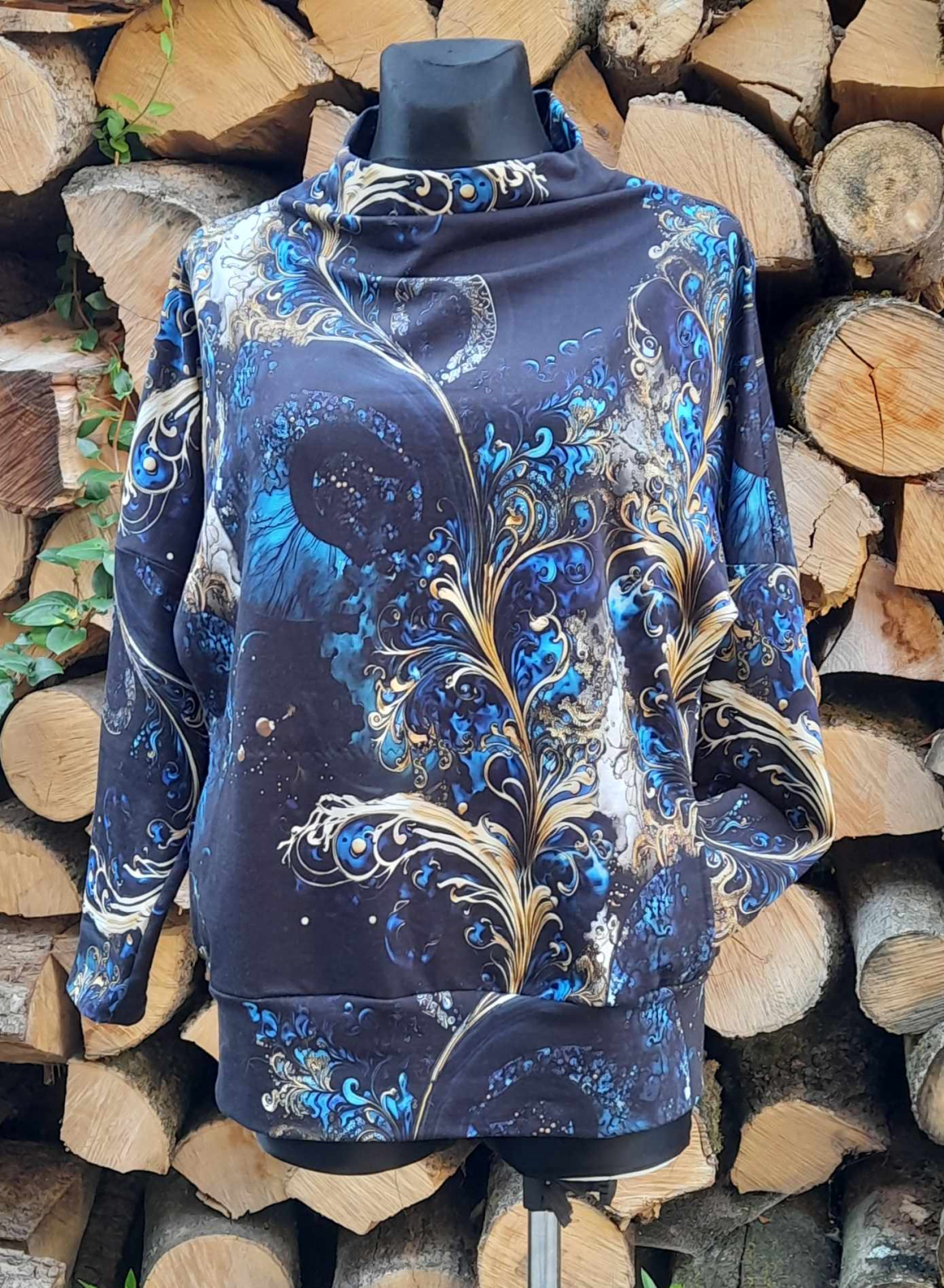Mikina Iveta