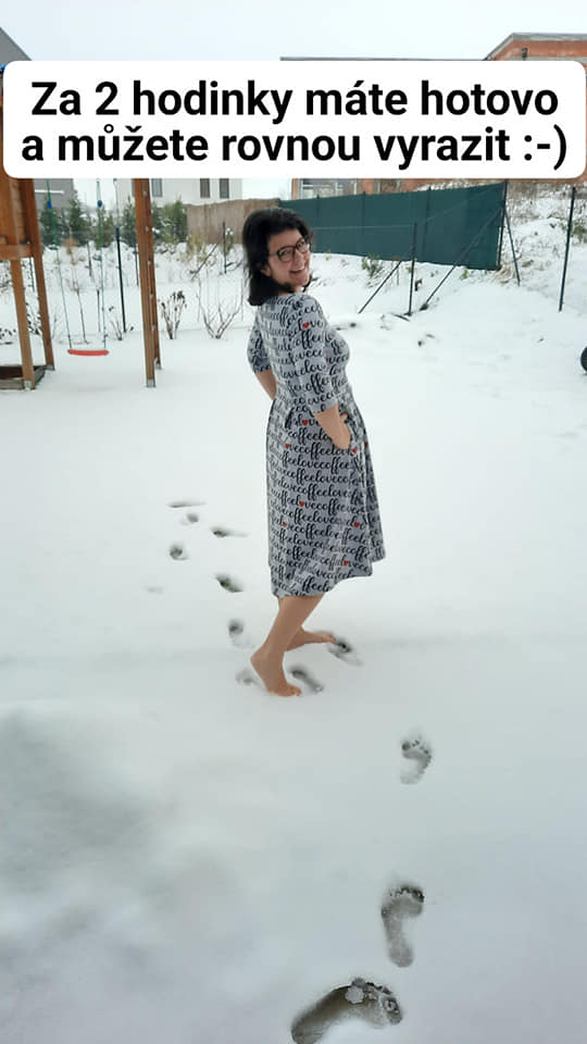 Jak ušít šaty Pavlíny - jednoduchý fotonávod, odšité sklady