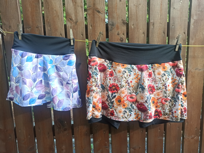 Legíny, kraťasy se sukní Lucie