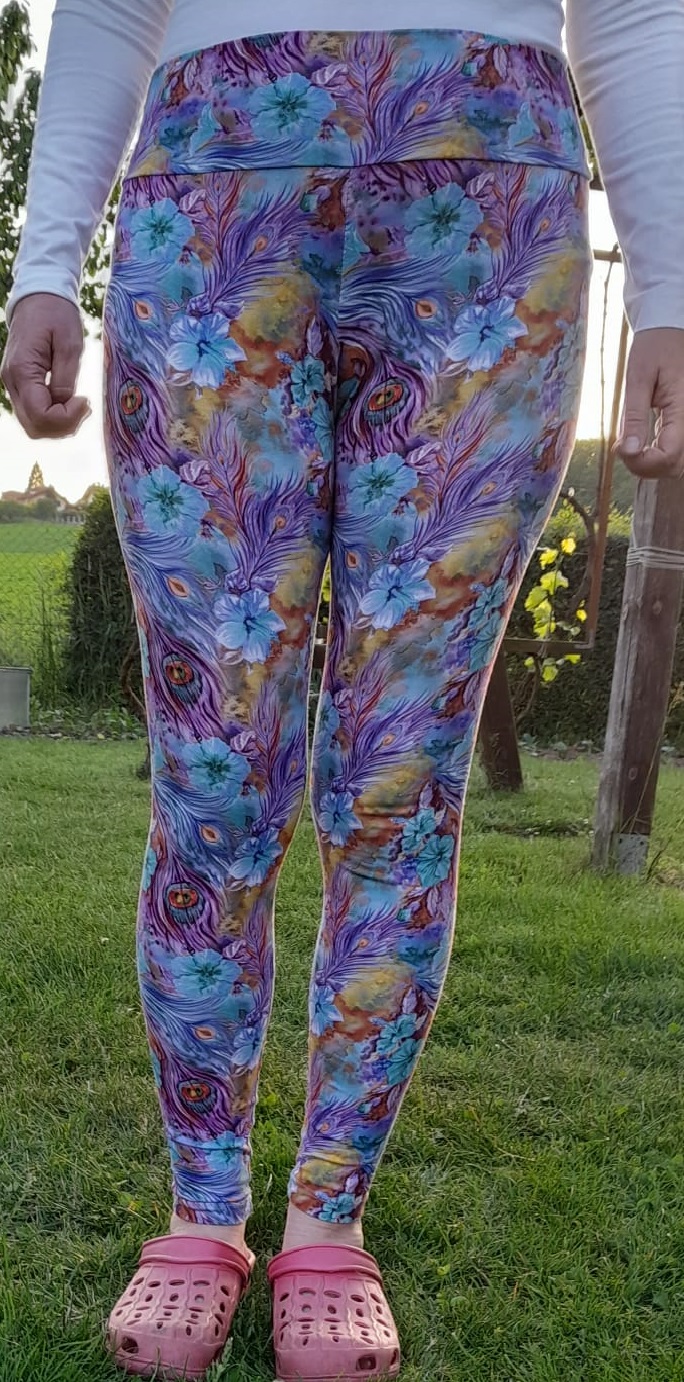 Legíny, kraťasy se sukní Lucie