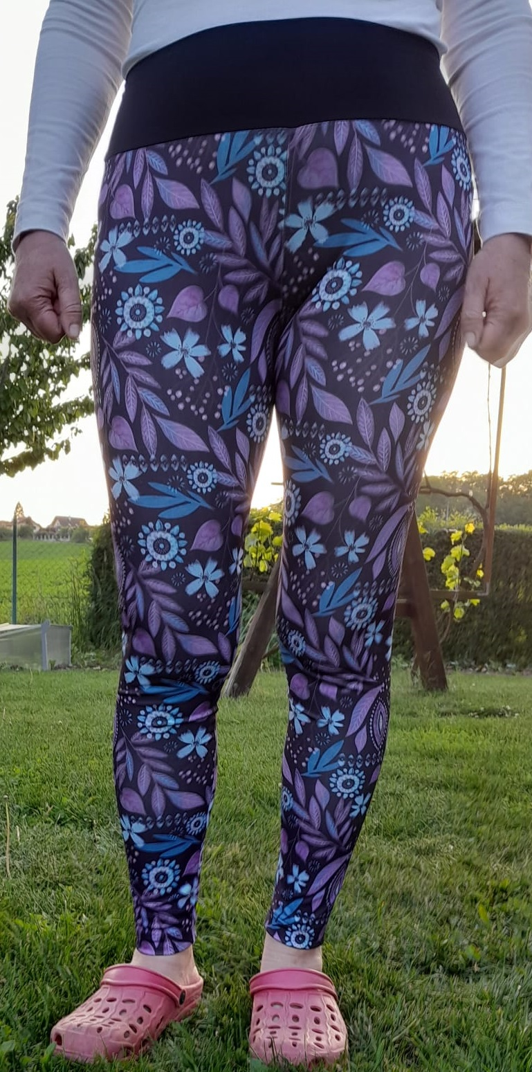 Legíny, kraťasy se sukní Lucie